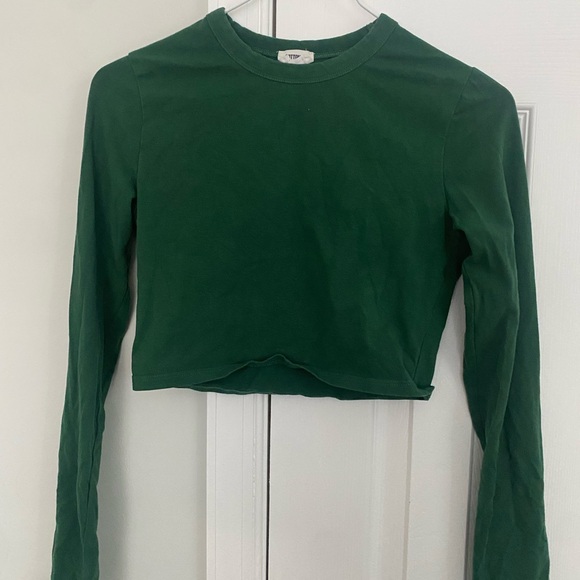 Cotton On Tops - green cotton on long sleeve crop top